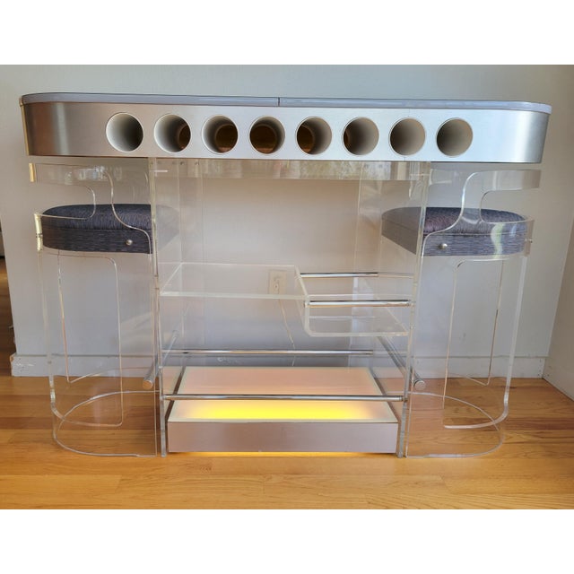 1970's Illuminated Lucite Dry Bar For Sale - Image 4 of 6