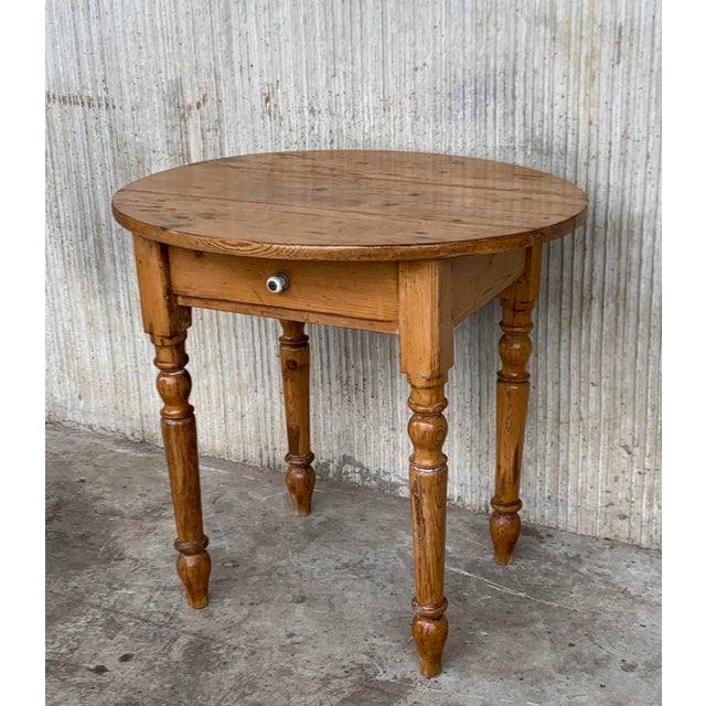 19th Spanish Country Pine Side Oval Side Table For Sale - Image 4 of 8
