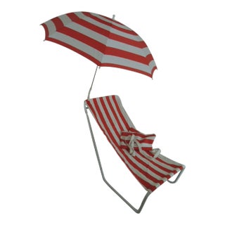 Vintage Sling Style Portable Beach Chair & Umbrella Set For Sale