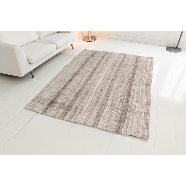 Textile Vintage Anatolian Oushak Kilim Rug For Sale - Image 7 of 10