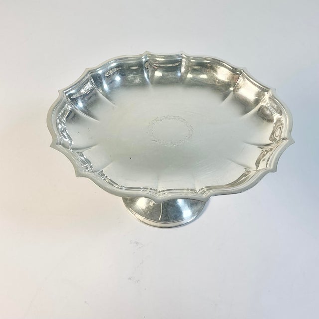 Mid 20th Century Hollywood Regency International Silverplate Two Tier Serving Compote and Tray - Set of 2 For Sale - Image 15 of 15