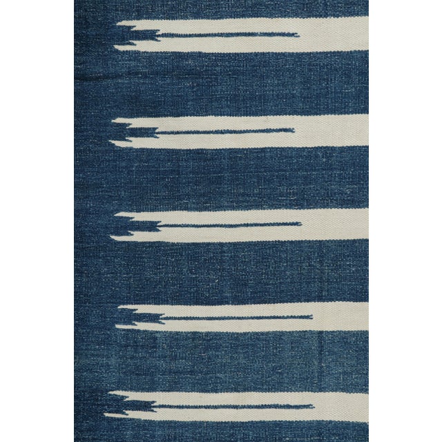 Contemporary Rug & Kilim’s Contemporary Dhurrie Rug With Blue and Off-White Geometric Stripes For Sale - Image 3 of 7