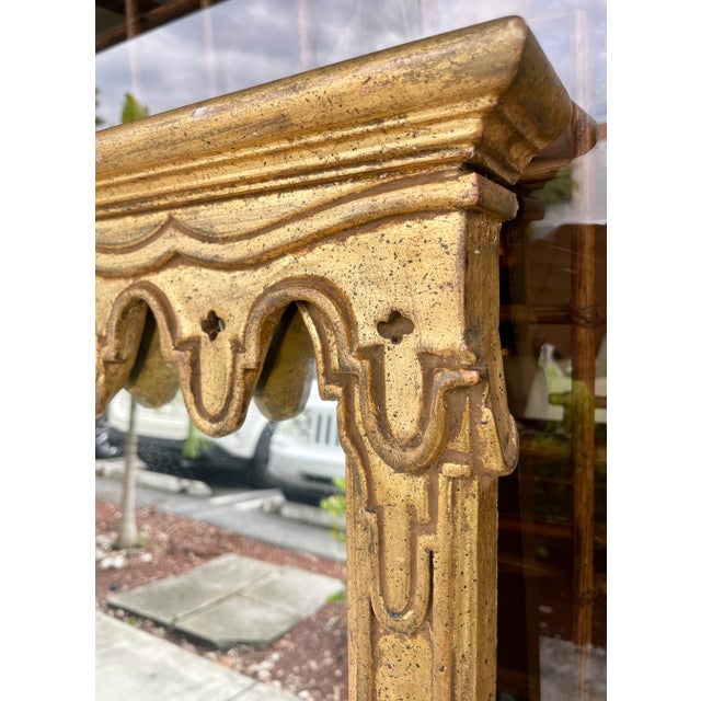Gothic Revival Gold Gilt Italian Wall Mirror For Sale In Miami - Image 6 of 9