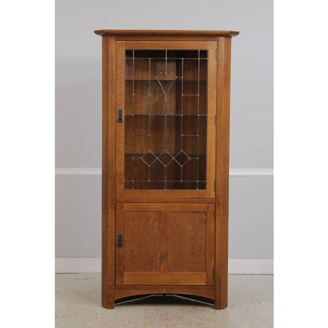 Mission Stickley Mission Oak Leaded Glass China Cabinet For Sale - Image 3 of 18