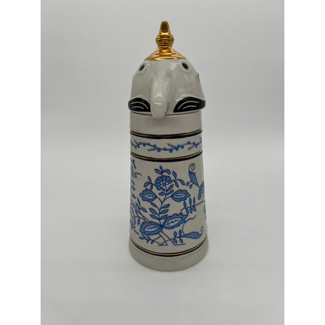 White 1960s Shultz & Dooley Beer Stein For Sale - Image 8 of 9