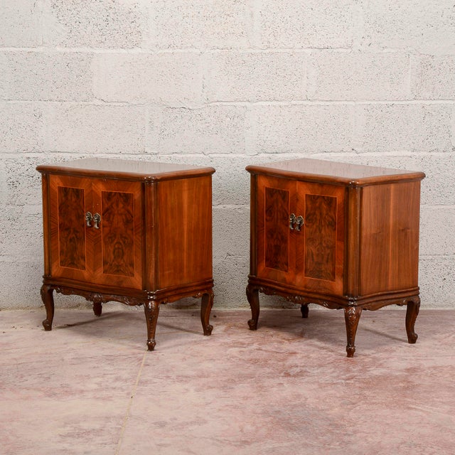 Mid-Century Walnut-Veneered Nightstands, Set of 2 For Sale - Image 13 of 18