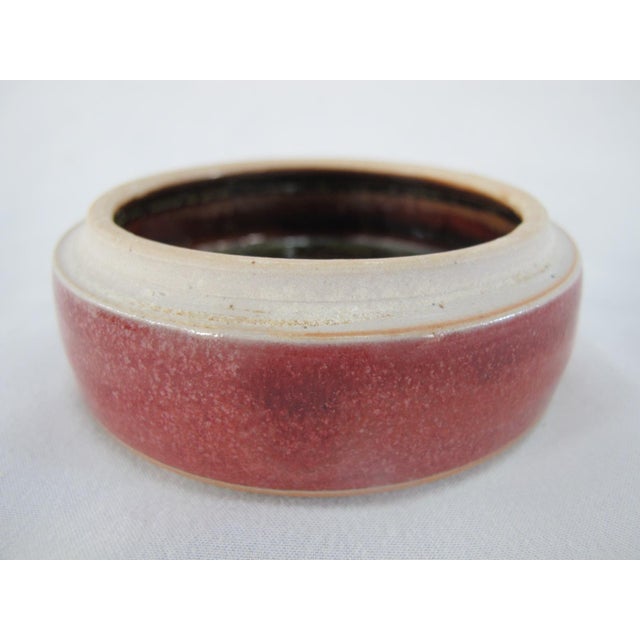 Mid 20th Century Wally Schwab Pacific Nw Studio Art Pottery Red Stoneware Round Jar With Lid For Sale - Image 5 of 8