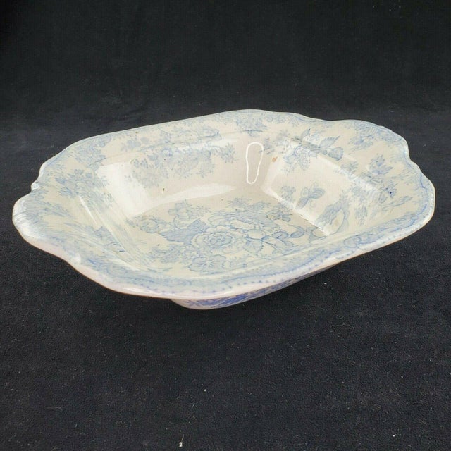 Antique 1800's Asiatic Pheasant Blue and White Transferware Serving Bowl Dish For Sale In Las Vegas - Image 6 of 8