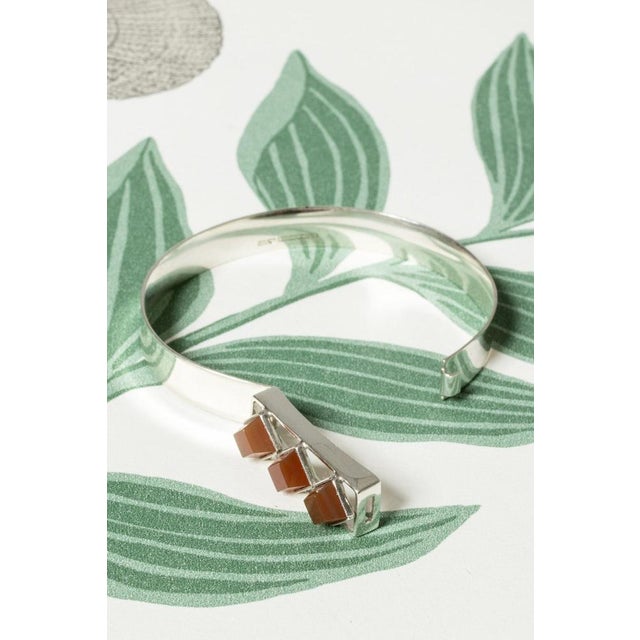 1960s Silver and Carnelian Bracellet by Martti Viikinniemi, 1964 For Sale - Image 5 of 7