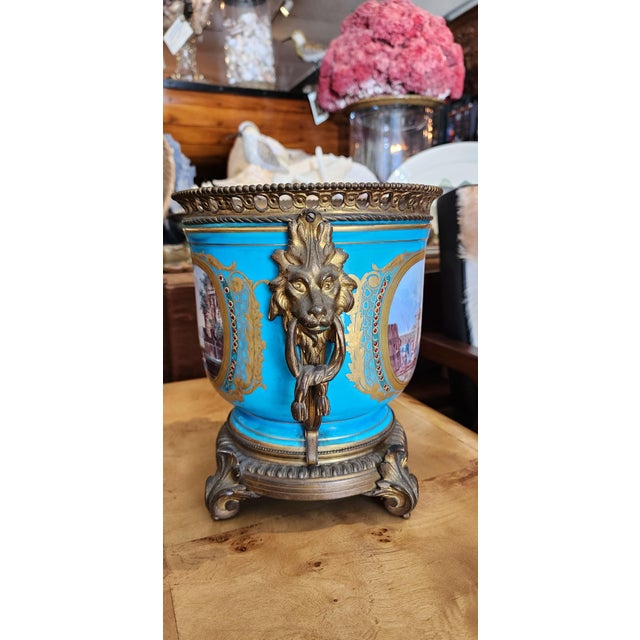 Antique Louis XVI French Porcelain Cache Pot For Sale - Image 4 of 12