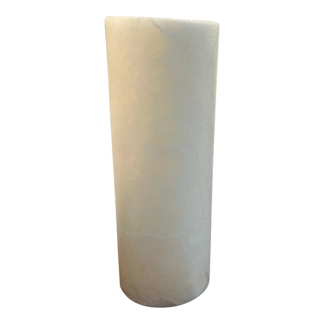 Italian Alabaster Stone Barrel Ivory Table Lamp For Sale