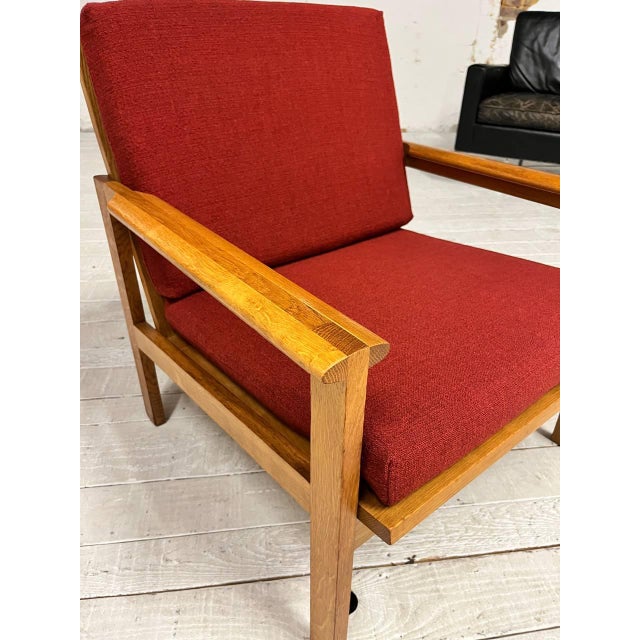 Vintage Capella Easy Chair by Illum Wikkelsø for Niels Eilersen For Sale - Image 5 of 10