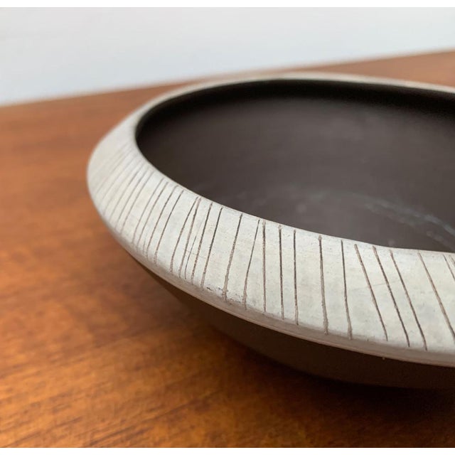 Mid-Century German Pottery Minimalist Bowl, 1960s For Sale - Image 6 of 15