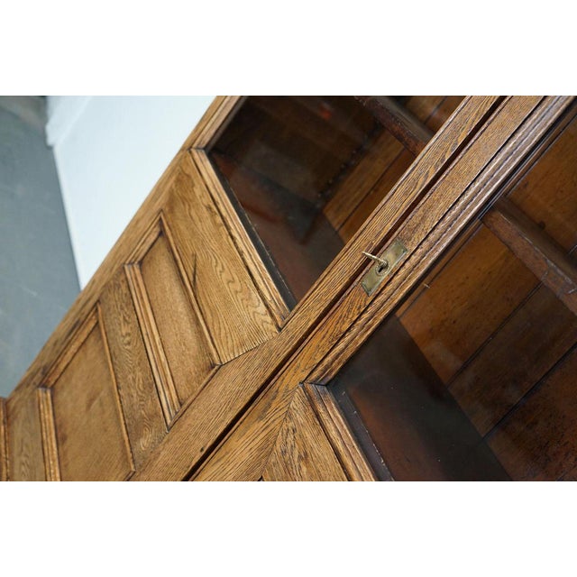 Antique English Oak Bookcase, 1870s For Sale - Image 4 of 18