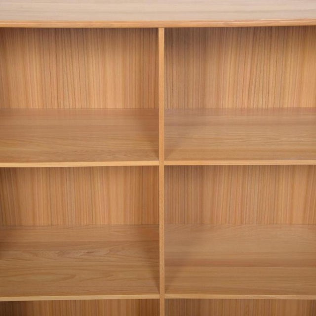 Vintage Bookcase in Elm by Mogens Koch, 1970s For Sale - Image 3 of 10