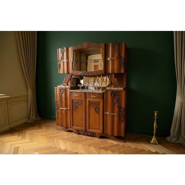 Art Nouveau Buffet in Oak with Marble, Cut Glass and Floral Carvings, 1910 For Sale - Image 4 of 9