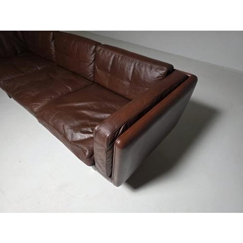 Animal Skin V11 Sofa in Brown Leather by Illum Wikkelsø, Denmark, 1960s For Sale - Image 7 of 10