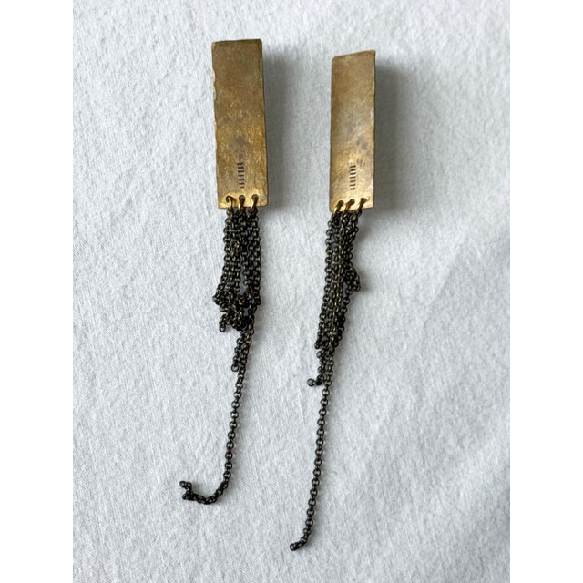 Contemporary Brutalist Style Brass and Gunmetal Chain Fringe Dangle Earrings For Sale - Image 9 of 10