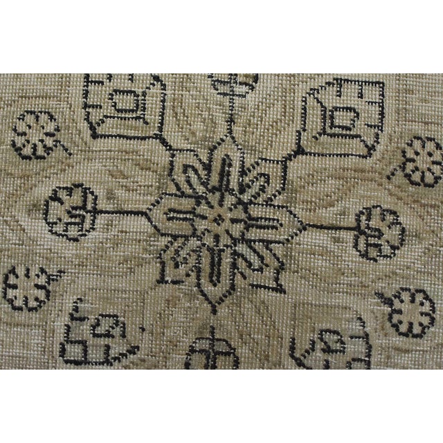 Tabriz Rug 9’7” X 13’1” Beige Wool Vintage Distressed Hand-Knotted Carpet For Sale - Image 9 of 15