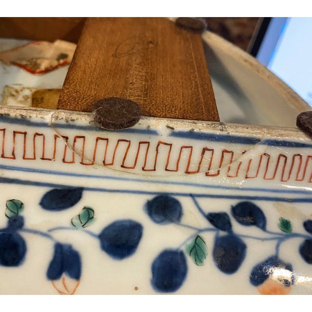 Antique Chinese Porcelain Fan Dishes - Set of 3 For Sale - Image 10 of 12