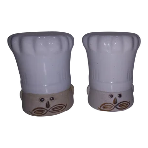 Vintage Range Top Retro Chef Hand Painted Stoneware Salt and Pepper Shakers Set- a Pair