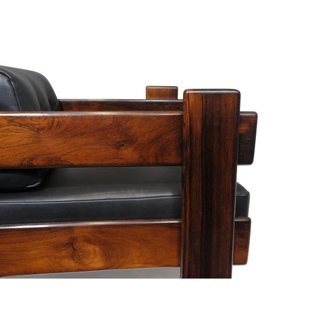 Mid-Century Modern Casulo Brazilian Modern Rosewood Lounge Chair in Black Leather For Sale - Image 3 of 10