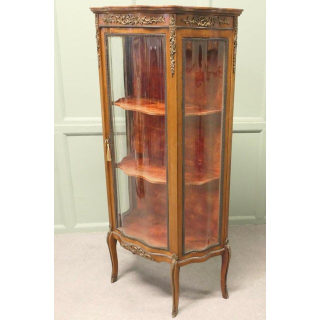 Brown French Walnut and Ormolu Mounted Vitrine For Sale - Image 8 of 9