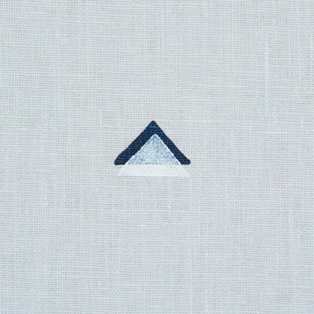 Contemporary Schumacher X Caroline Z Hurley Overlapping Triangles Fabric In Navy And White On Sky For Sale - Image 3 of 5