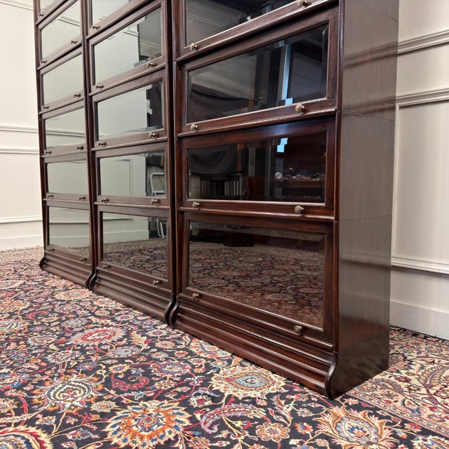 Classic English Bookcase in the style of Globe-Wernicke For Sale - Image 10 of 16