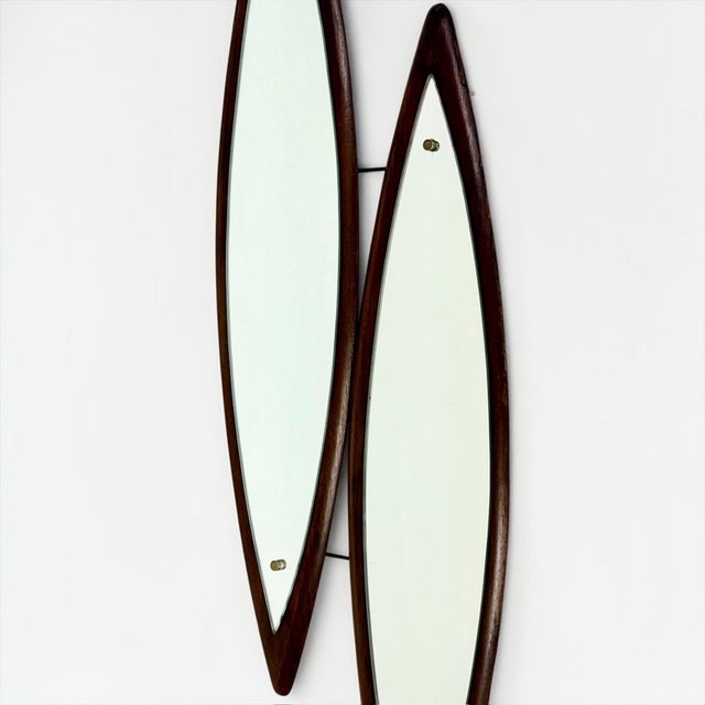 Italian Sculptural Wooden Wall Mirror, 1960s For Sale - Image 4 of 13