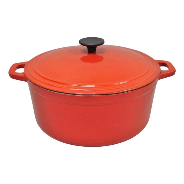 Late 20th Century Martha Stewart Collection Red Cast Iron Dutch Oven Covered Pot For Sale