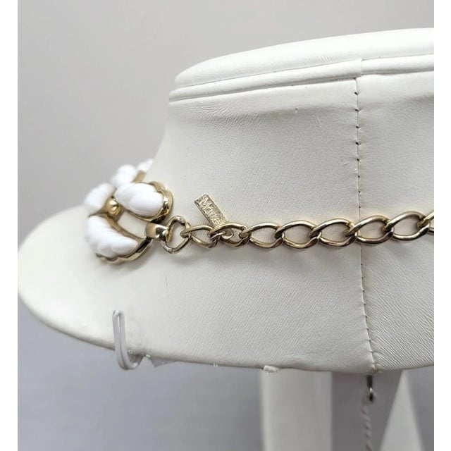 1950s Vintage 1950s Signed Monet Goldtone & White Resin Collar Necklace For Sale - Image 5 of 8