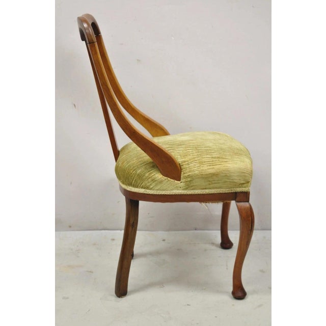 Edwardian Mahogany Sweetheart Back Bellflower Painted Dining Chairs - Set of 4 For Sale - Image 4 of 12