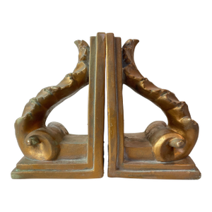 1991 Brushed Gold Plaster Acanthus Leaf Scroll Cornice Wall Sconces or Bookends