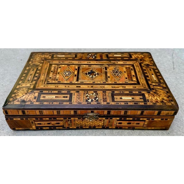 Early 20th Century Early 20th Century Middle Eastern Moorish Mosaic Micro Marquetry Inlay Jewelry Box For Sale - Image 5 of 18