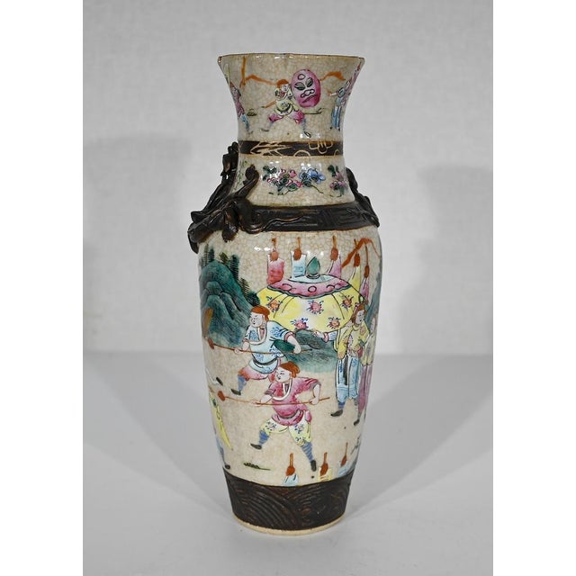 Antique Chinese Vase in Porcelain from Nankin For Sale - Image 4 of 15