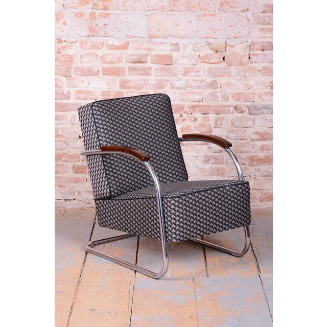 1930s Bauhaus Armchairs in Beech and Chrome from Mücke Melder, Czech, 1930s, Set of 2 For Sale - Image 5 of 17