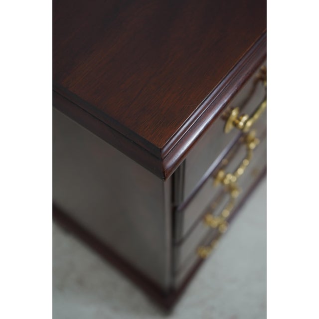 Wood Kittinger 4 Drawer Mahogany Richmond Hill Bachelor Chest For Sale - Image 7 of 16