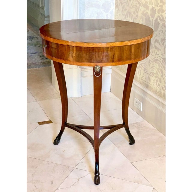 Directoire Walnut Tripod Table From Lucca Italy, Circa 1810 For Sale - Image 4 of 8