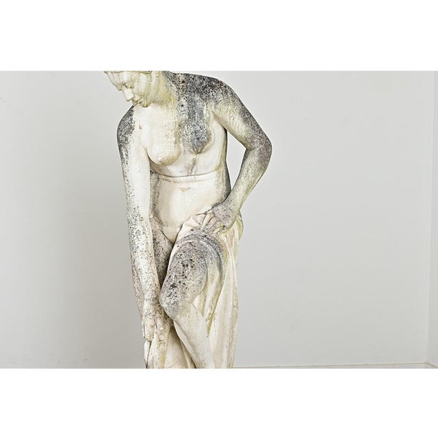 White Early 20th Century English Reproduction Statue of La Baigneuse or Venus Bathing For Sale - Image 8 of 14