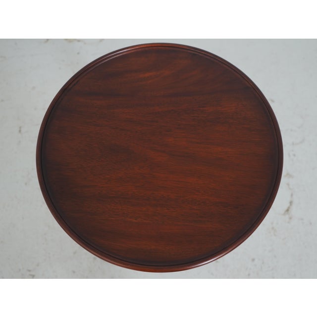 Queen Anne Henkel Harris Mahogany Round Pedestal Side Table Candle Stand For Sale - Image 3 of 14