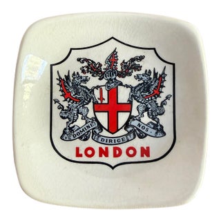 Midcentury Wade of England London Crest Catchall or Ashtray For Sale