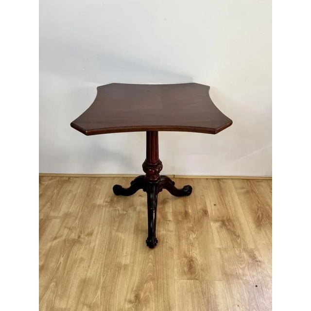 Victorian Mahogany Lamp Table, 1860s For Sale - Image 9 of 9
