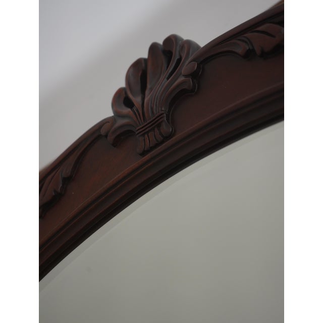 Henkel Harris Carved Mahogany Dome Top Wall Mirror For Sale In Philadelphia - Image 6 of 11