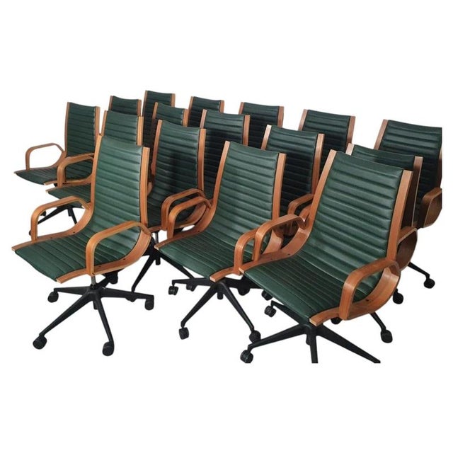 Ingmar Swivel Chair in Green Leather by Nein Kämper For Sale - Image 4 of 6
