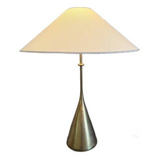 Zealous Table Lamp by by Kelly Wearstler for Visual Comfort Signature - Museum Brass For Sale