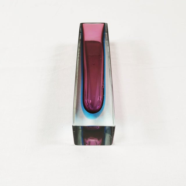 Vintage Italian Murano Sommerso Vase, 1960s For Sale - Image 4 of 10