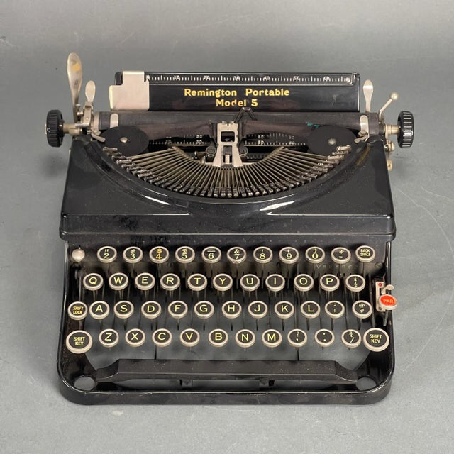 Remington Rand Vintage 1931 Remington Portable Model 5 Noiseless Typewriter Antique Rare Model For Sale - Image 4 of 12