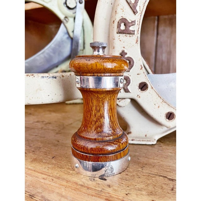 Pepper mill sale discount