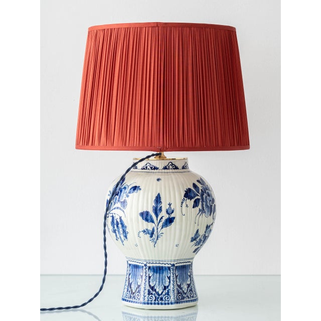 Large Blue and White Hand-Painted Table Lamp with New Terracotta Silk Lampshade from Royal Delft, 1948 For Sale - Image 3 of 16